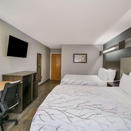 Surestay Plus Hotel By Best Western Сивиървил Екстериор снимка