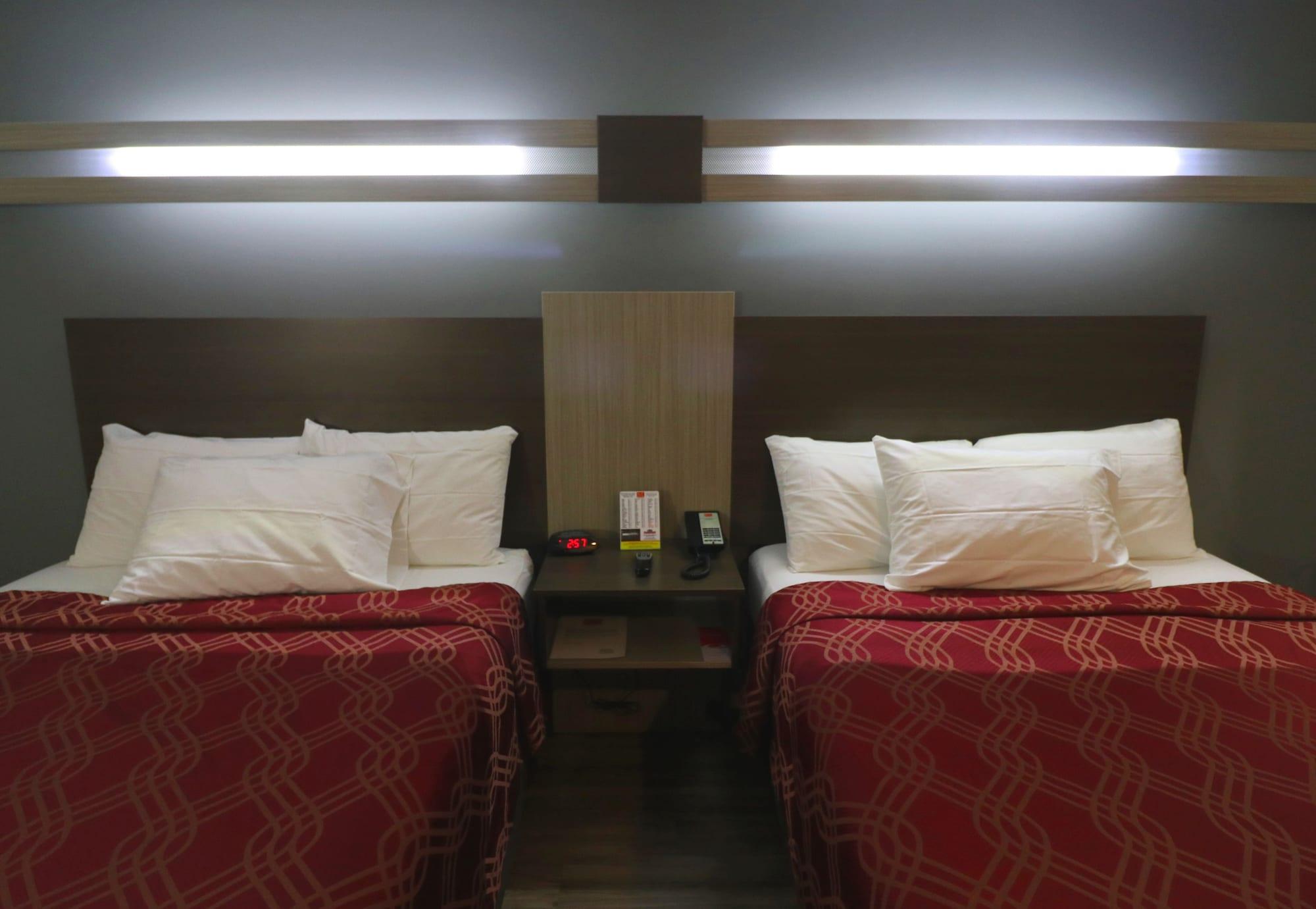 Surestay Plus Hotel By Best Western Сивиървил Екстериор снимка