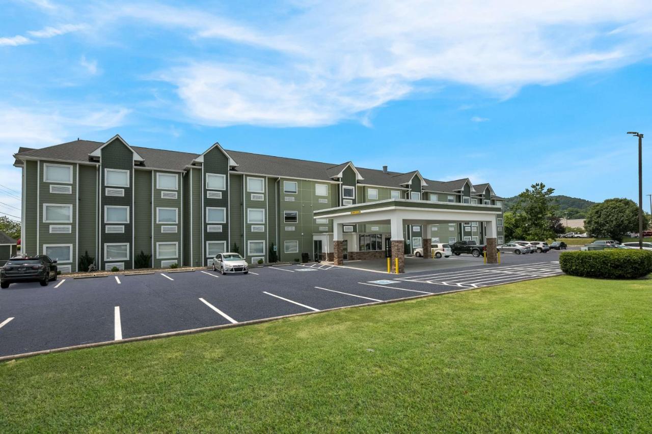 Surestay Plus Hotel By Best Western Сивиървил Екстериор снимка
