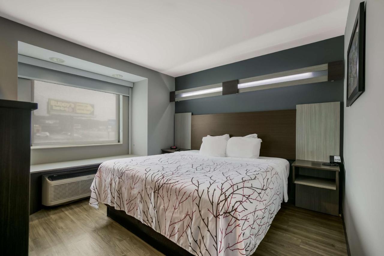 Surestay Plus Hotel By Best Western Сивиървил Екстериор снимка