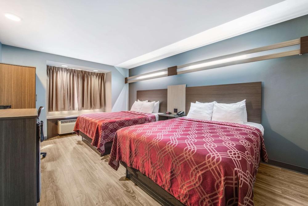 Surestay Plus Hotel By Best Western Сивиървил Екстериор снимка