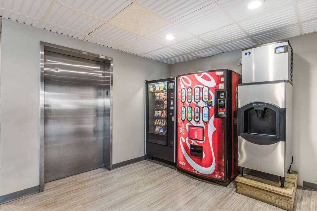 Surestay Plus Hotel By Best Western Сивиървил Съоръжения снимка